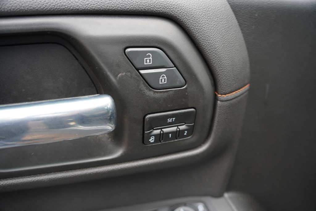 used 2020 GMC Sierra 1500 car, priced at $33,487