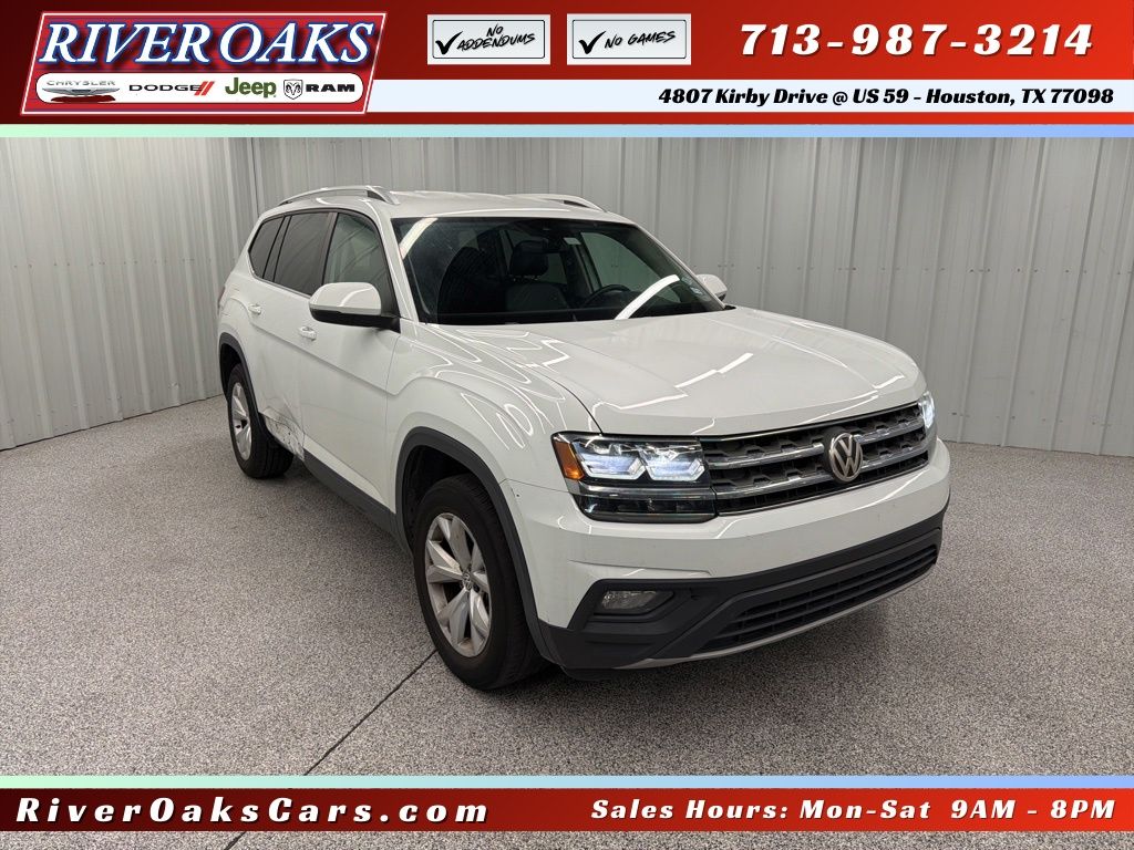 Pure White 2018 Volkswagen Atlas 2.0T SE with Technology SUV / Crossover Front-Wheel Drive 8-Speed Automatic