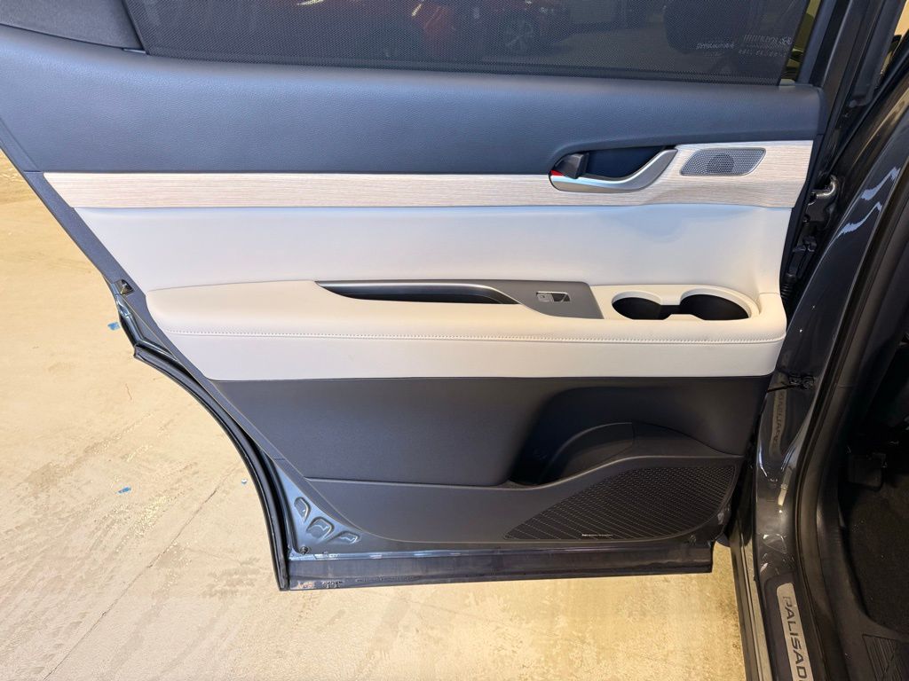 Thumbnail: 2025 Hyundai Palisade - 19