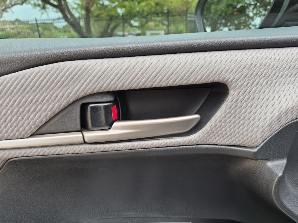 Used Car 2025 Toyota Camry  Se For Sale Under $30,000 In Austin, Texas