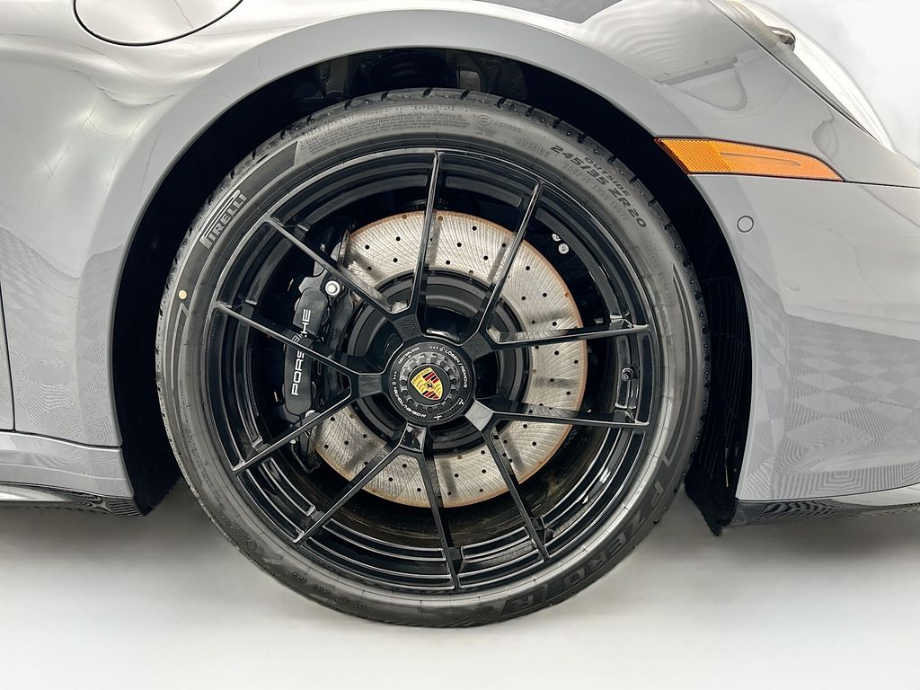 Thumbnail: 2026 Porsche 911 - 31