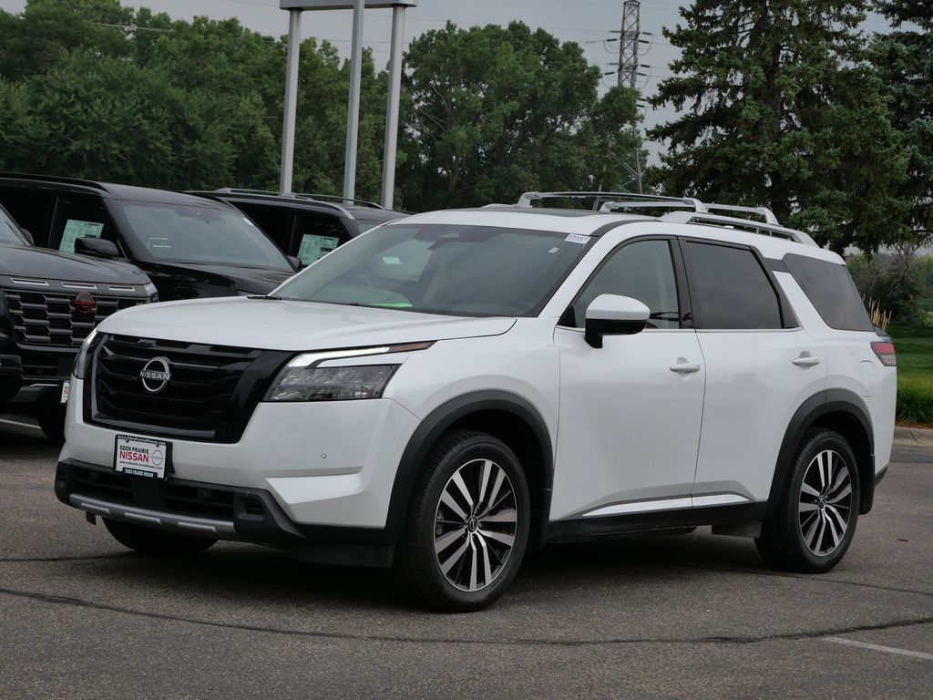Everest White Pearl 2025 Nissan Pathfinder SUV / Crossover All-Wheel Drive 9-Speed Automatic