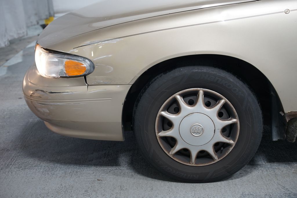 Thumbnail: 2004 Buick Century - 5