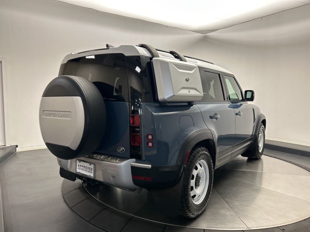 Thumbnail: 2020 Land Rover Defender - 5