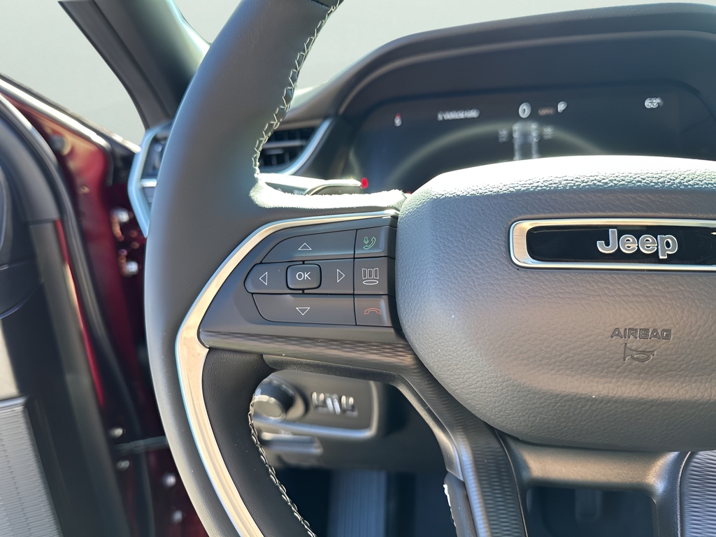 New Car 2025 Jeep Grand Cherokee  Laredo X For Sale Under $40,000 In Austin, Texas