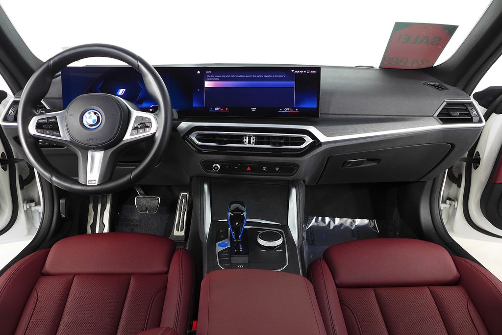 Thumbnail: 2023 BMW i4 - 25