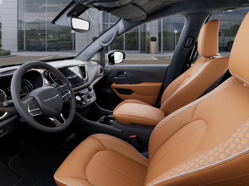 2026 Chrysler Pacifica Pinnacle White at South Hills CDJR