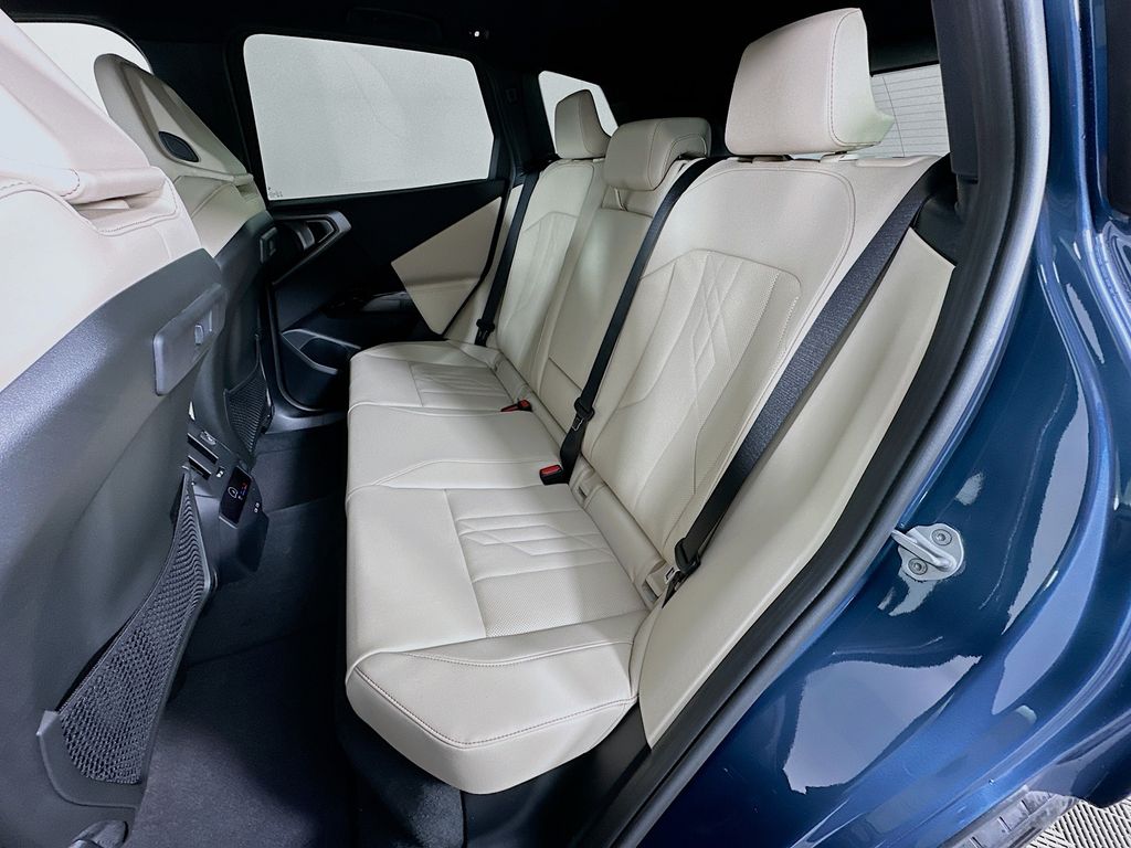 Thumbnail: 2026 BMW X3 - 17