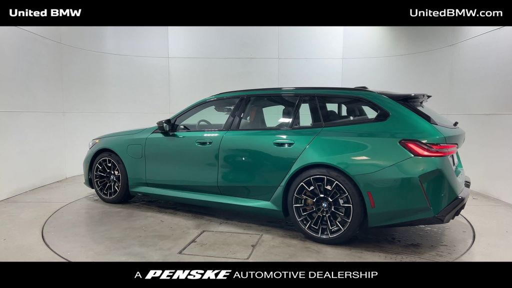 Thumbnail: 2025 BMW M5 - 6