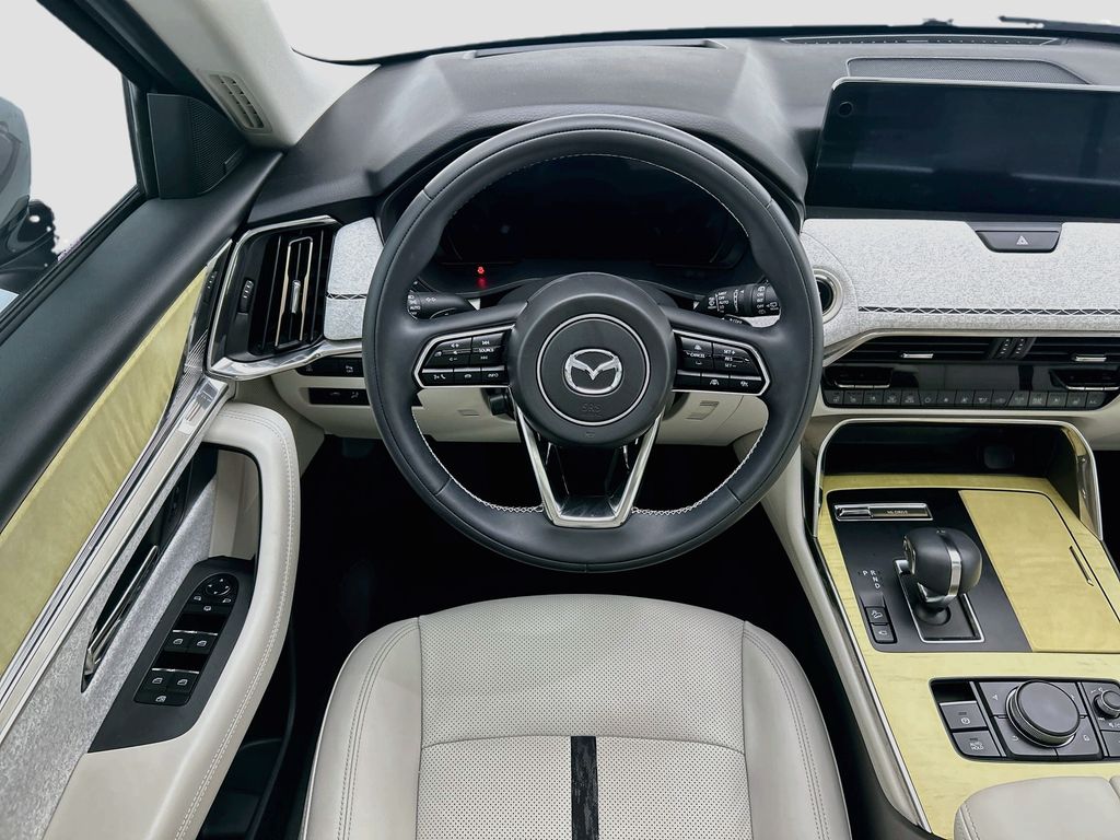 Thumbnail: 2025 Mazda CX-90 - 10