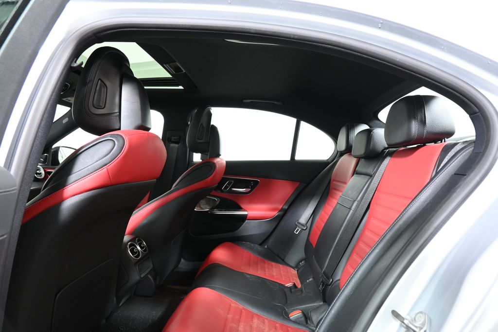 Thumbnail: 2022 Mercedes-Benz C-Class - 7