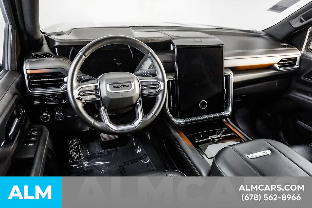 Used 2025 Black GMC Denali image 26