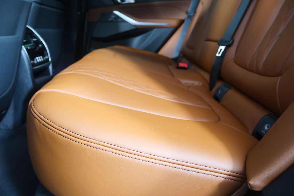 Thumbnail: 2026 BMW X5 - 15