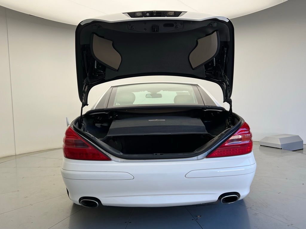 Thumbnail: 2006 Mercedes-Benz SL-Class - 9