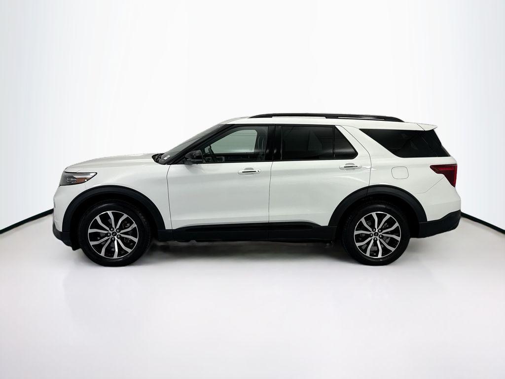 Thumbnail: 2020 Ford Explorer - 8