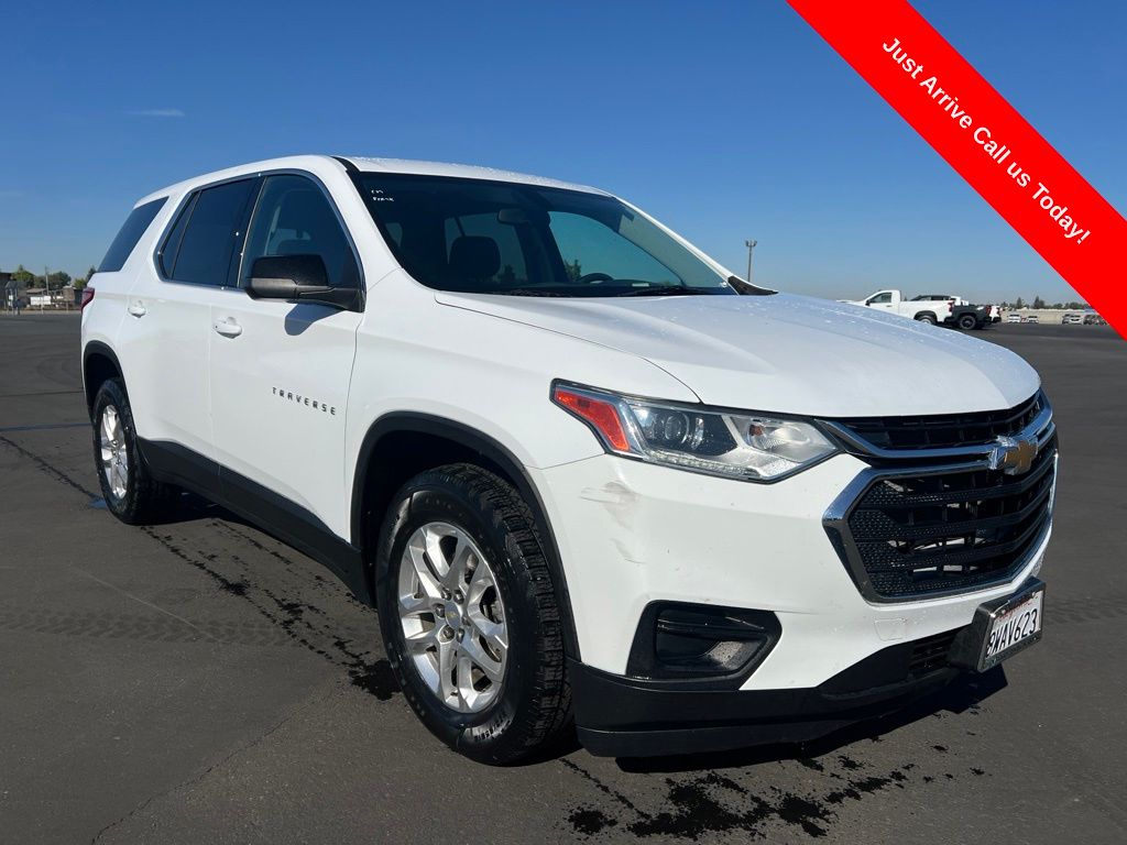 Summit White 2021 Chevrolet Traverse SUV / Crossover Front-Wheel Drive 9-Speed Automatic