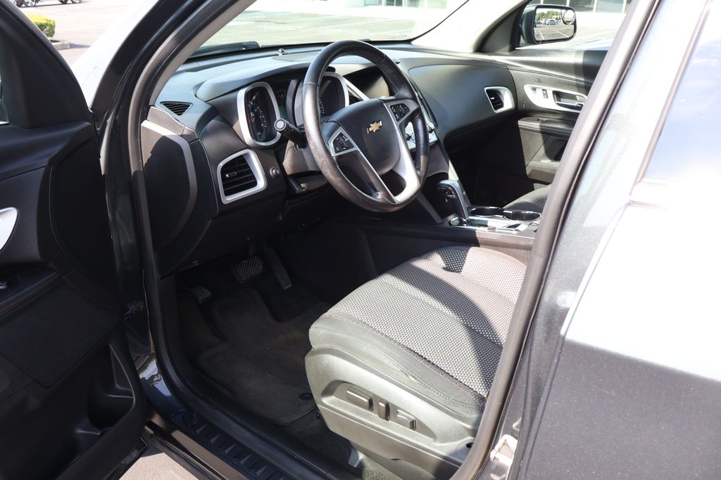 Thumbnail: 2013 Chevrolet Equinox - 11