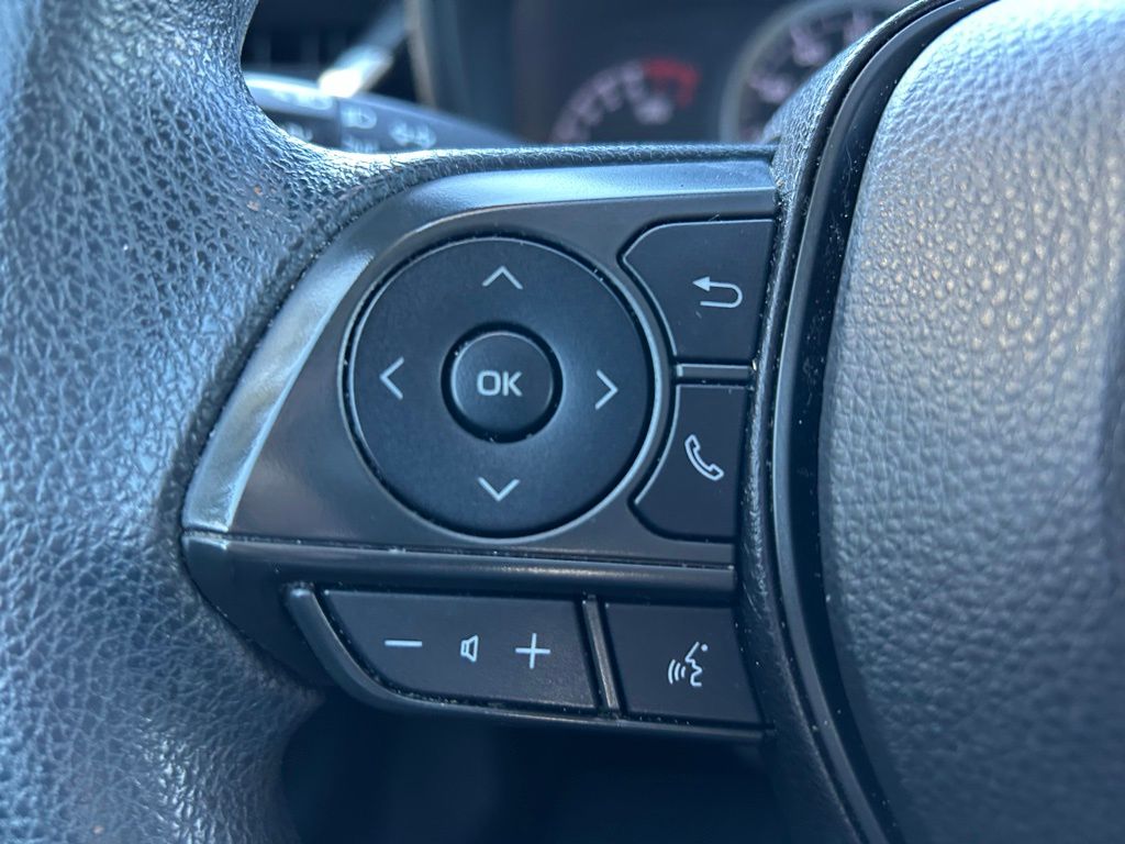 Thumbnail: 2022 Toyota Corolla - 18