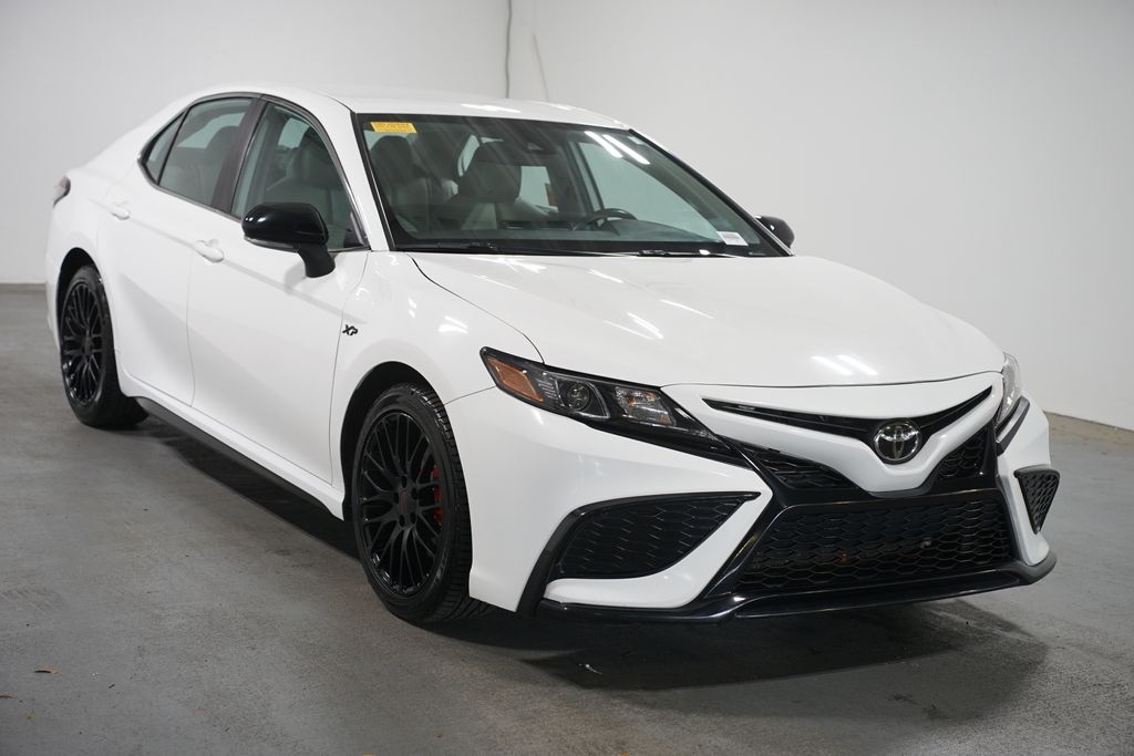 Thumbnail: 2022 Toyota Camry - 3