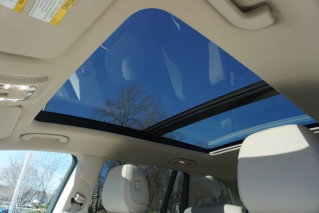 Thumbnail: 2024 Mercedes-Benz GLS - 12