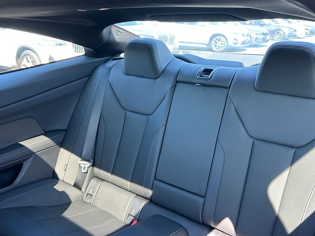 Thumbnail: 2026 BMW 4 Series - 30