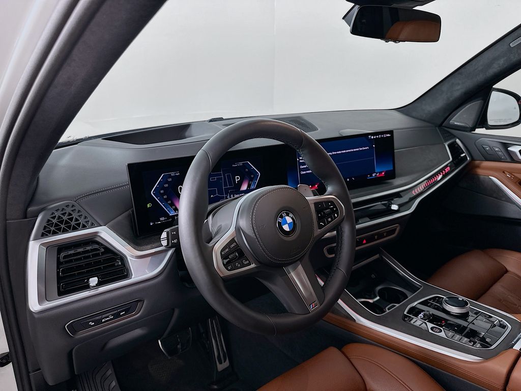 Thumbnail: 2025 BMW X7 - 9
