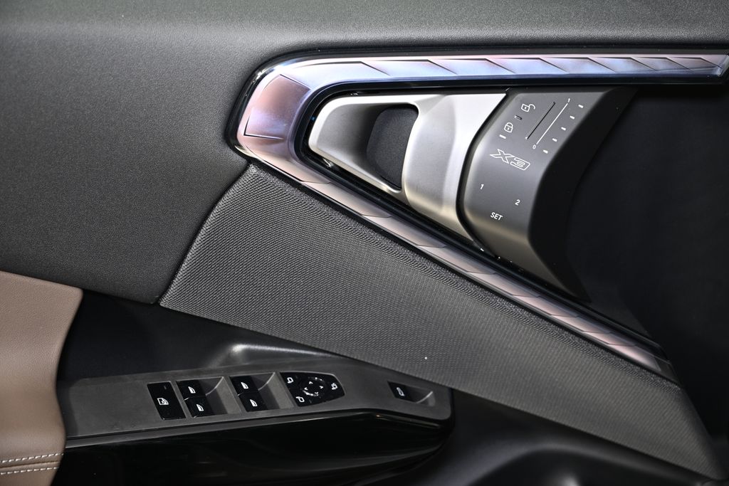 Thumbnail: 2026 BMW X3 - 22