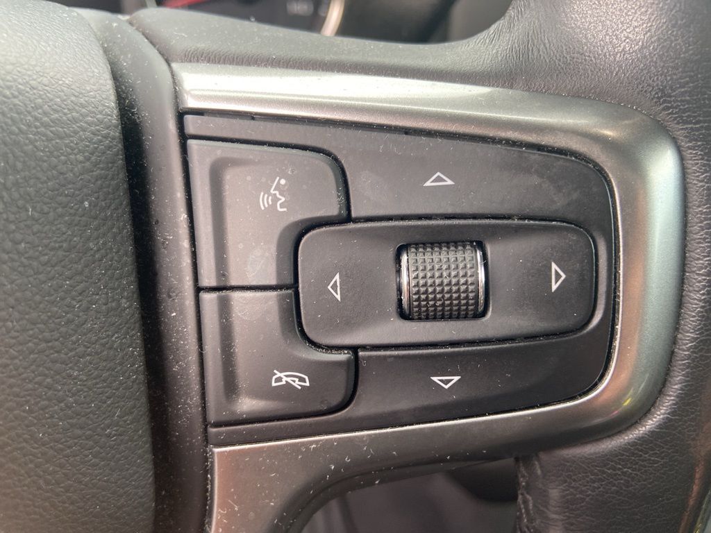 Thumbnail: 2019 Chevrolet Silverado 1500 - 18