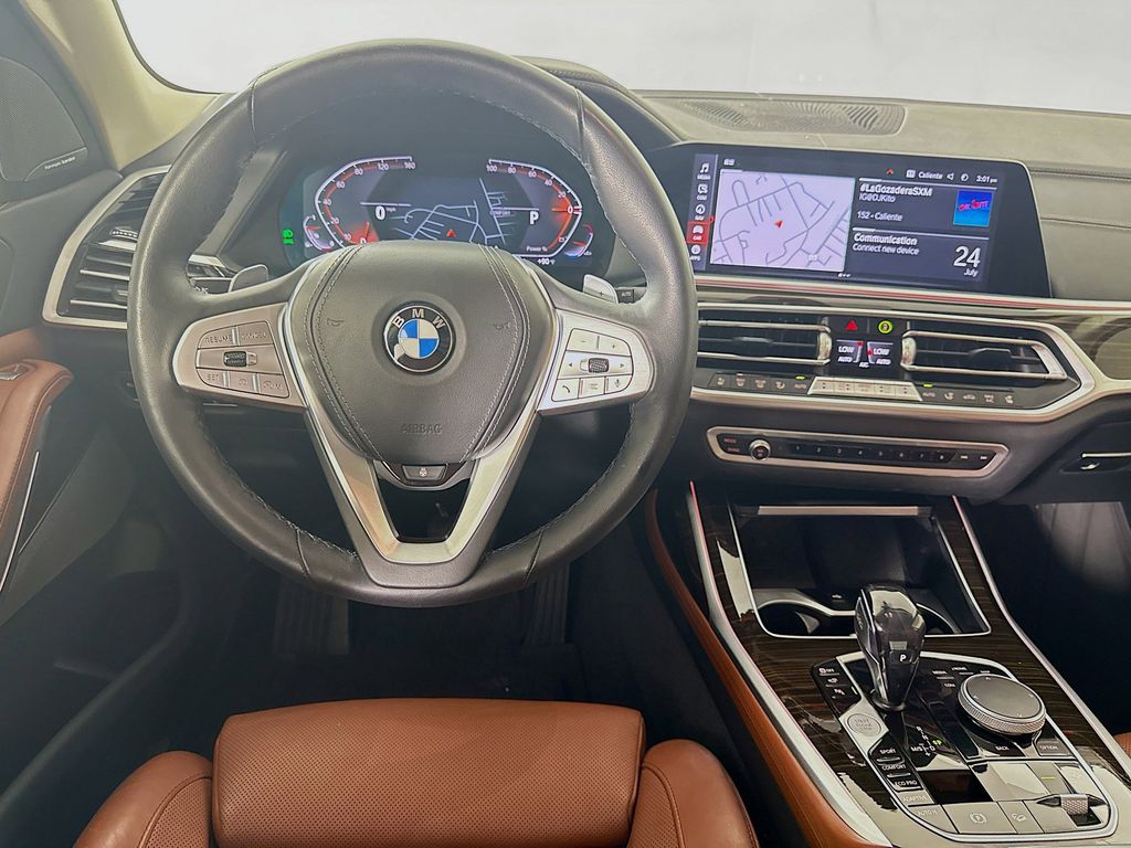 Thumbnail: 2021 BMW X7 - 23