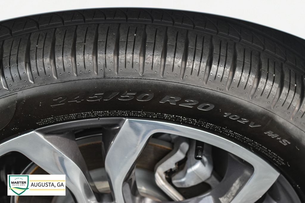 Used 2025 Chrysler Pacifica Van