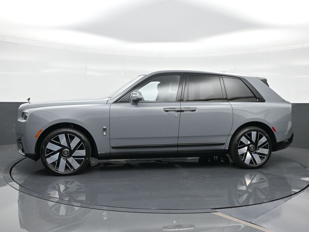 New 2027 Gray Rolls-Royce  image 3