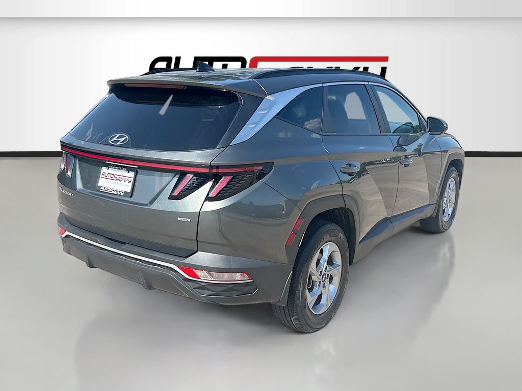 Used 2023 Gray Hyundai SEL image 7