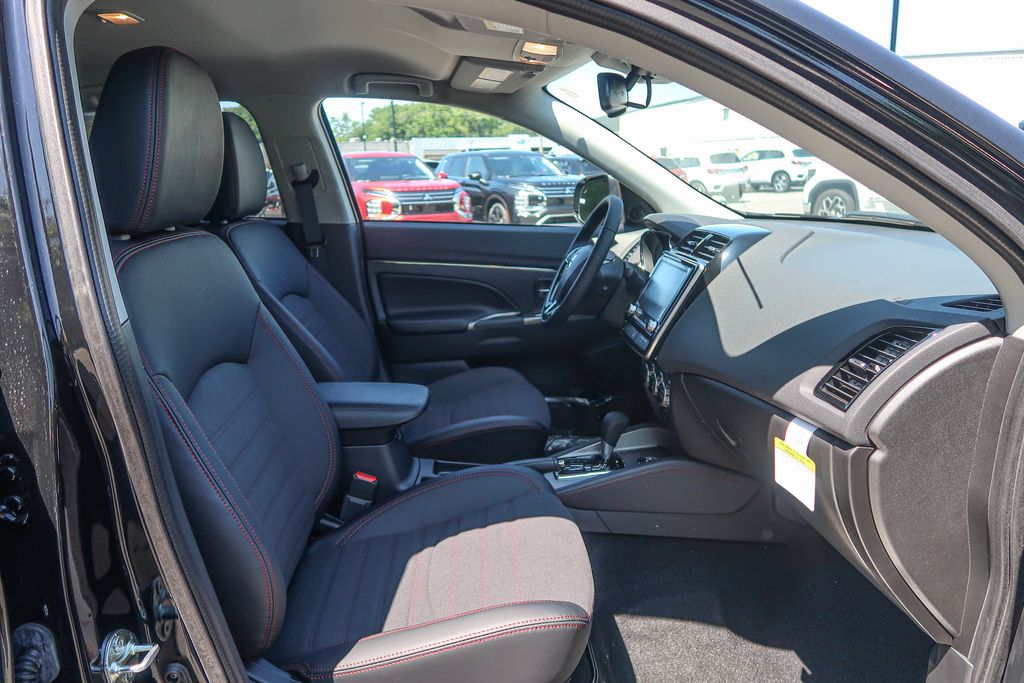 2026 Mitsubishi Outlander Sport 2.0 SE