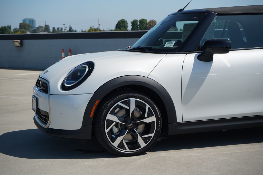 Thumbnail: 2026 MINI Cooper - 3