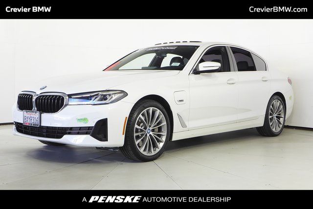 2022 BMW 5 Series 530e iPerformance 1