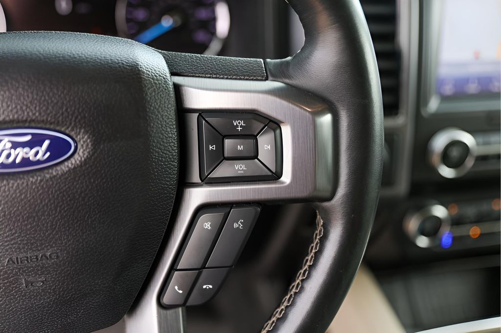 Used Car 2020 Ford Expedition  Platinum For Sale Under $30,000 In Austin, Texas