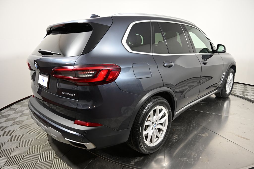 2022 BMW X5 xDrive40i 5