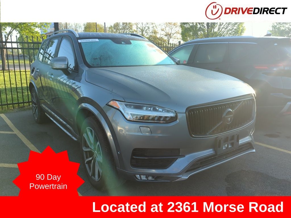 2017 Volvo XC90 T6 Momentum AWD