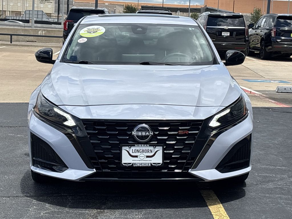 Used 2024 Nissan Altima Sedan