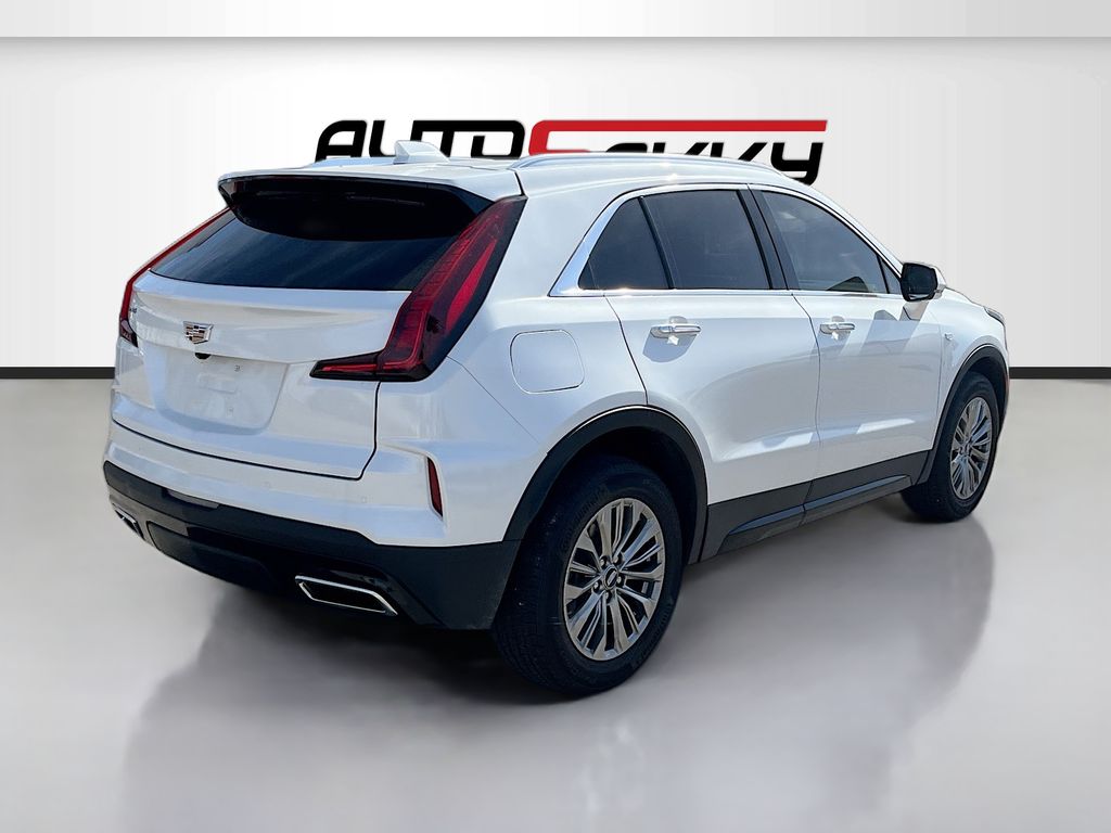 Used 2024 White Cadillac Premium Luxury image 7