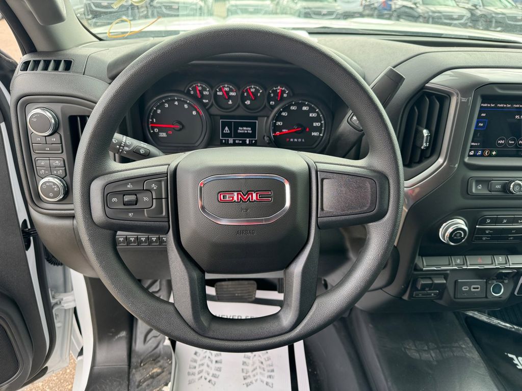 2024 GMC Sierra 2500HD Pro 11