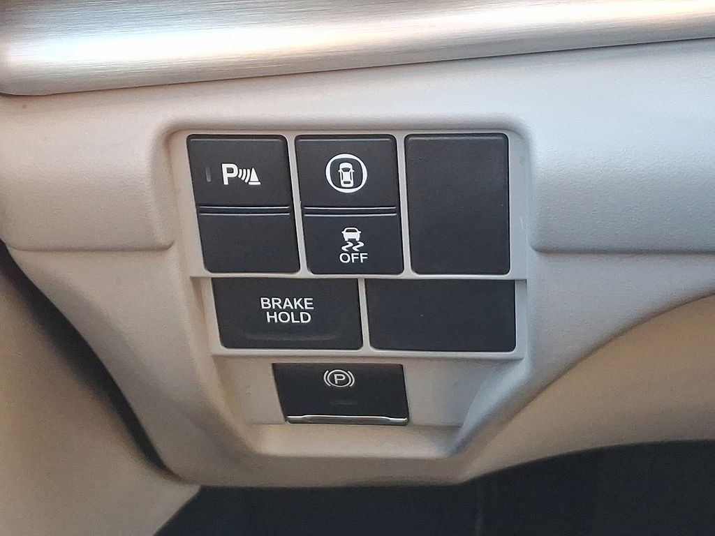 Thumbnail: 2023 Acura RDX - 24