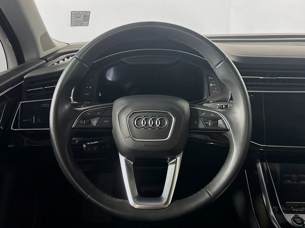 2023 Audi Q7 55 Prestige