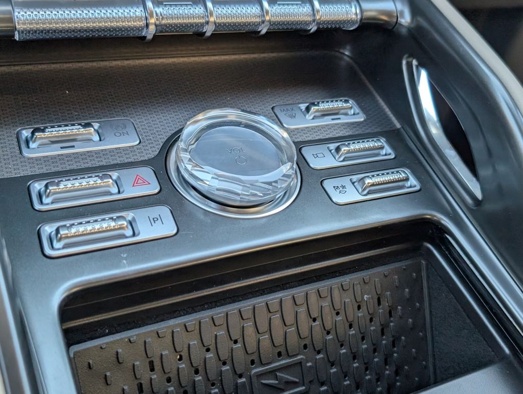 new 2025 Lincoln Nautilus car, priced at $55,728