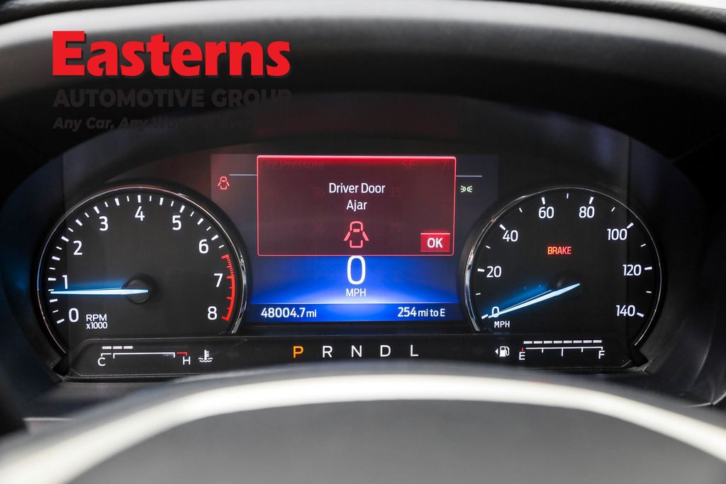 Used 2023 White Ford Limited image 18