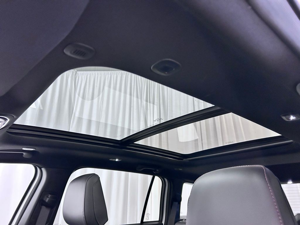 new 2026 Jeep Cherokee car, priced at $44,580