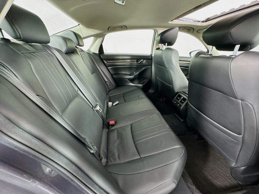 Used Car 2021 Honda Accord Hybrid  Ex-l For Sale Under $30,000 In Austin, Texas