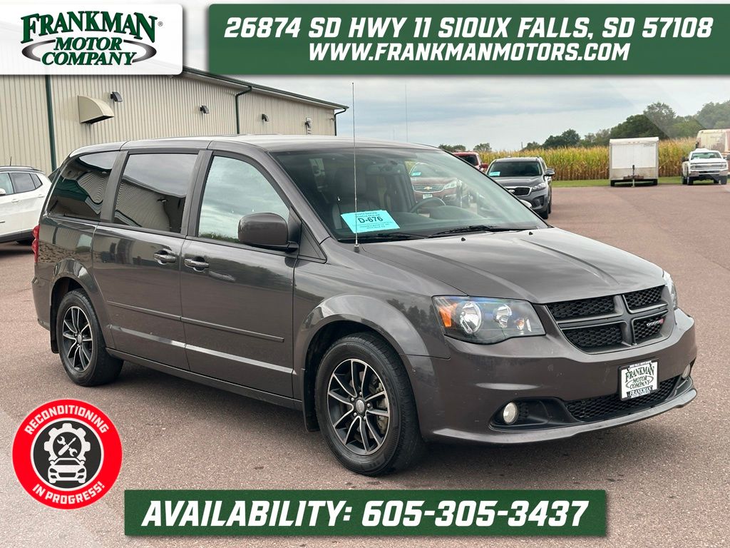 Gray (Granite Crystal Metallic Clearcoat) 2017 Dodge Grand Caravan Minivan Front-Wheel Drive 6-Speed Automatic