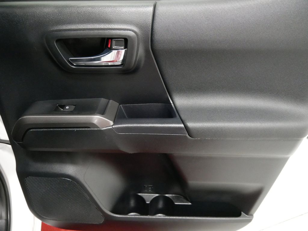 Used 2016 Toyota Tacoma Truck