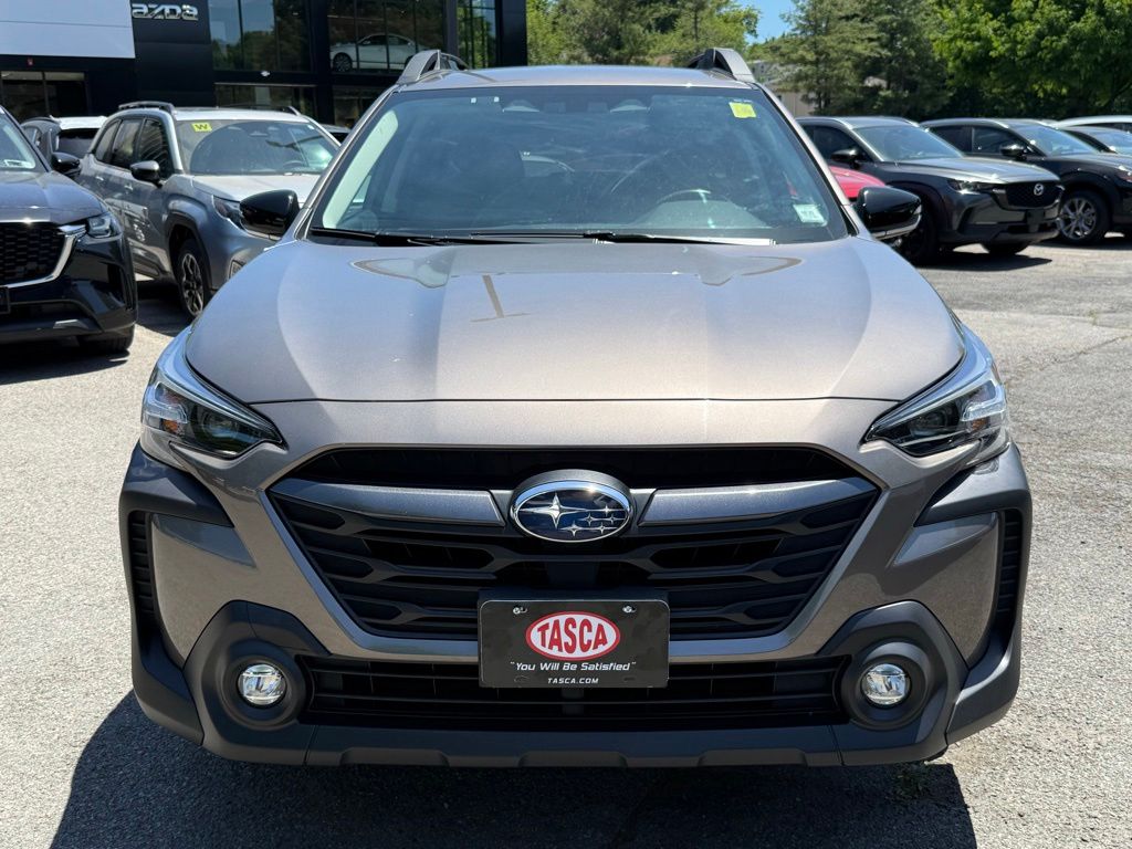Certified Pre-Owned 2024 Subaru Outback Premium 4D Sport Utility